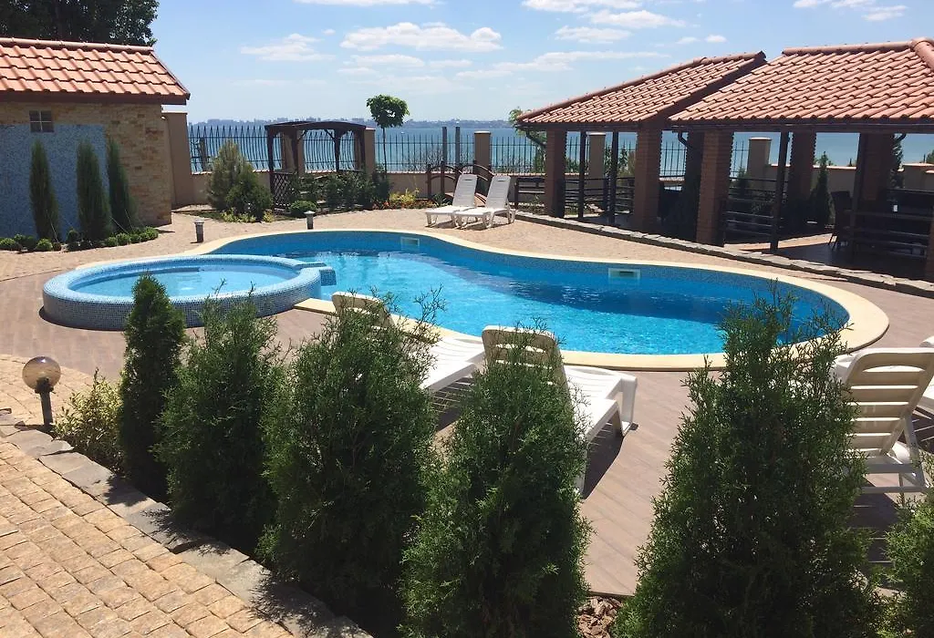 Villa Albizia-1